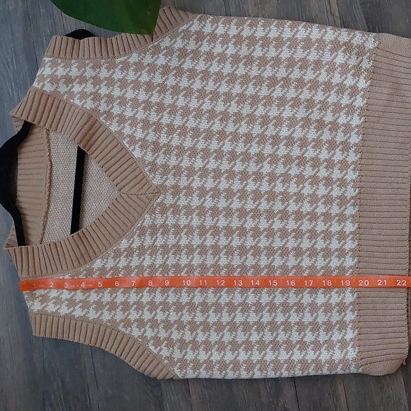 Vest herringbone design - Picture 9 of 11